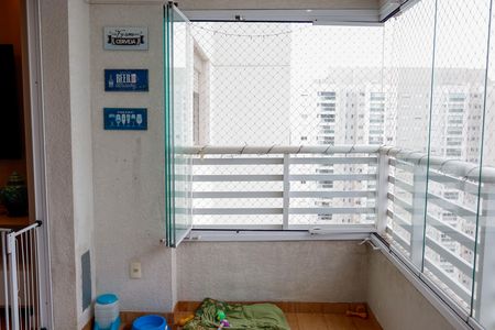 Apartamento à venda com 83m², 3 quartos e 2 vagas Apartamento à venda com 83m², 3 quartos e 2 vagasSacada