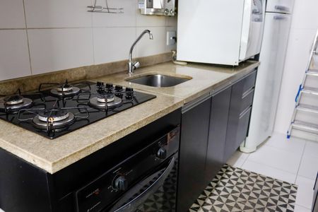 Apartamento à venda com 83m², 3 quartos e 2 vagas Apartamento à venda com 83m², 3 quartos e 2 vagasCozinha