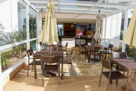 Apartamento à venda com 83m², 3 quartos e 2 vagas Apartamento à venda com 83m², 3 quartos e 2 vagasÁrea comum - Churrasqueira