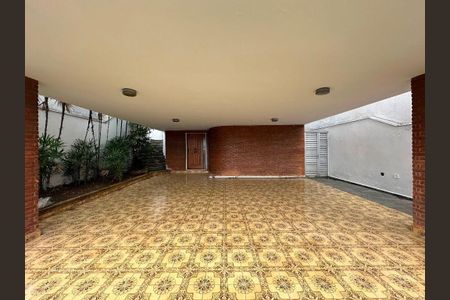 Casa à venda com 333m², 3 quartos e 5 vagas