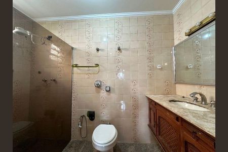 Casa à venda com 333m², 3 quartos e 5 vagas
