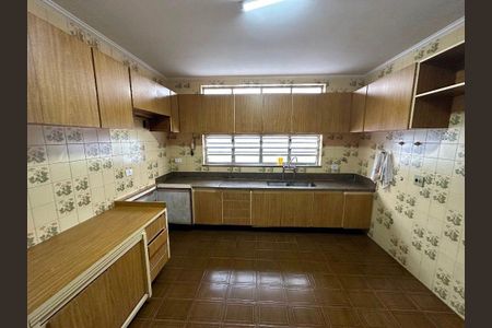 Casa à venda com 333m², 3 quartos e 5 vagas