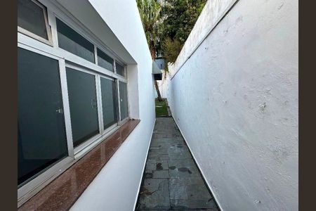Casa à venda com 333m², 3 quartos e 5 vagas