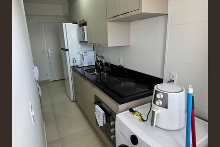 Cozinha de apartamento para alugar com 1 quarto, 49m² em Jardim Sumare, Ribeirão Preto