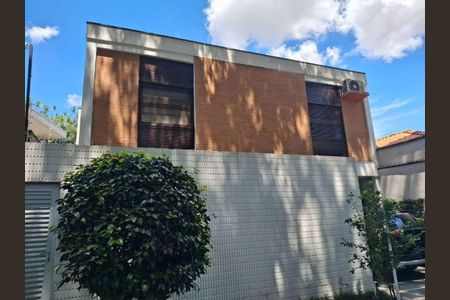 Casa à venda com 350m², 4 quartos e 6 vagas