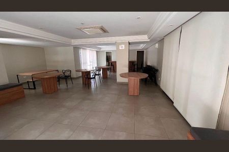 Apartamento para alugar com 3 quartos, 83m² em Vila Hamburguesa, São Paulo