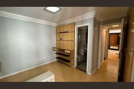 Apartamento para alugar com 3 quartos, 83m² em Vila Hamburguesa, São Paulo