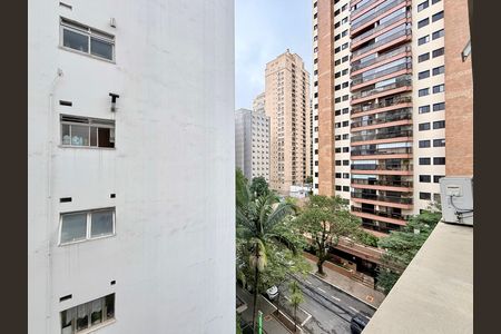 Apartamento à venda com 48m², 1 quarto e 1 vagaVista 