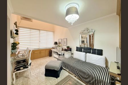 Apartamento à venda com 48m², 1 quarto e 1 vagaSala 