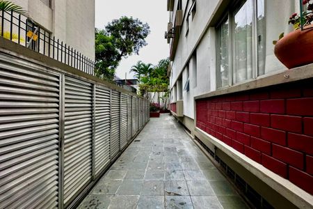 Apartamento à venda com 48m², 1 quarto e 1 vagaÁrea comum