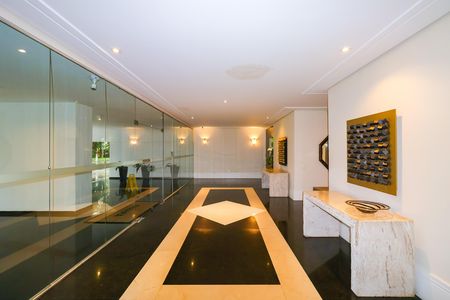 Apartamento à venda com 208m², 4 quartos e 2 vagas Apartamento à venda com 208m², 4 quartos e 2 vagasÁrea comum