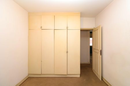 Apartamento à venda com 208m², 4 quartos e 2 vagas Apartamento à venda com 208m², 4 quartos e 2 vagasQuarto 3