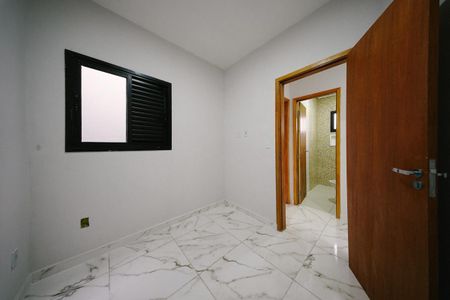 Quarto 2 de casa à venda com 3 quartos, 80m² em Vila Paranagua, São Paulo