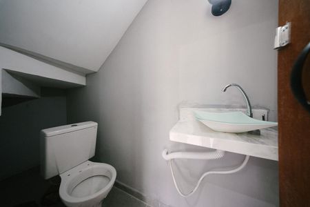 Casa à venda com 80m², 3 quartos e 1 vaga Casa à venda com 80m², 3 quartos e 1 vagaLavabo