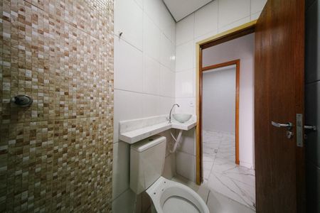 Casa à venda com 80m², 3 quartos e 1 vaga Casa à venda com 80m², 3 quartos e 1 vagaBanheiro