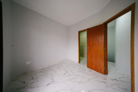 Casa à venda com 80m², 3 quartos e 1 vaga Casa à venda com 80m², 3 quartos e 1 vagaSuíte