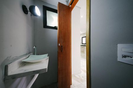 Casa à venda com 80m², 3 quartos e 1 vaga Casa à venda com 80m², 3 quartos e 1 vagaLavabo