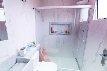 Casa para alugar com 230m², 3 quartos e 2 vagas Casa para alugar com 230m², 3 quartos e 2 vagasBanheiro da Suíte 1