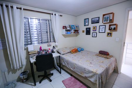 Casa para alugar com 230m², 3 quartos e 2 vagas Casa para alugar com 230m², 3 quartos e 2 vagasQuarto 2