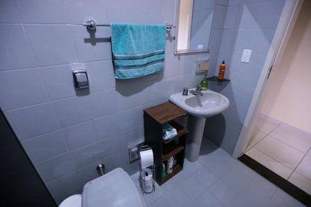 Casa para alugar com 230m², 3 quartos e 2 vagas Casa para alugar com 230m², 3 quartos e 2 vagasBanheiro 2