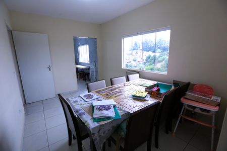 Casa para alugar com 230m², 3 quartos e 2 vagas Casa para alugar com 230m², 3 quartos e 2 vagasSala de Jantar