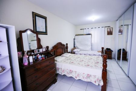 Casa para alugar com 230m², 3 quartos e 2 vagas Casa para alugar com 230m², 3 quartos e 2 vagasQuarto 1