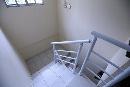 Casa para alugar com 230m², 3 quartos e 2 vagas Casa para alugar com 230m², 3 quartos e 2 vagasEscada