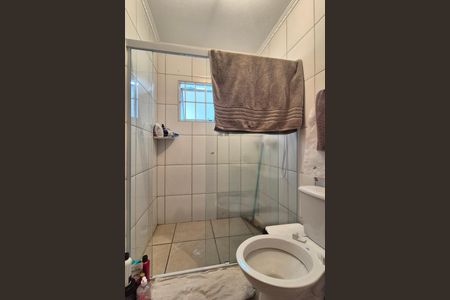 Casa à venda com 110m², 3 quartos e 1 vaga Casa à venda com 110m², 3 quartos e 1 vagaBanheiro