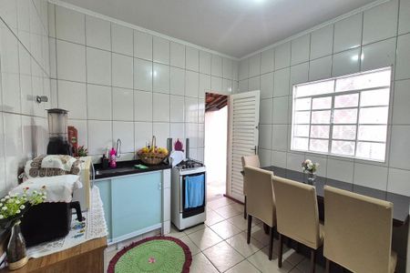 Casa à venda com 110m², 3 quartos e 1 vaga Casa à venda com 110m², 3 quartos e 1 vagaCozinha