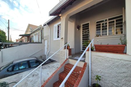 Casa à venda com 110m², 3 quartos e 1 vaga Casa à venda com 110m², 3 quartos e 1 vagaFachada do Prédio