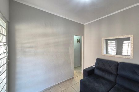 Casa à venda com 110m², 3 quartos e 1 vaga Casa à venda com 110m², 3 quartos e 1 vagaSala