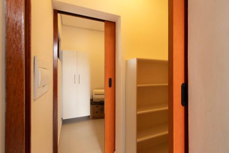 Casa de condomínio para alugar com 106m², 3 quartos e 2 vagas Casa de condomínio para alugar com 106m², 3 quartos e 2 vagasDespensa Cozinha