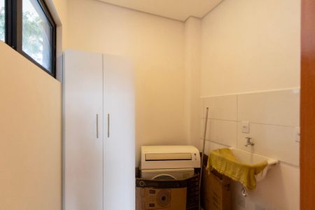 Casa de condomínio para alugar com 106m², 3 quartos e 2 vagas Casa de condomínio para alugar com 106m², 3 quartos e 2 vagasÁrea de Serviço