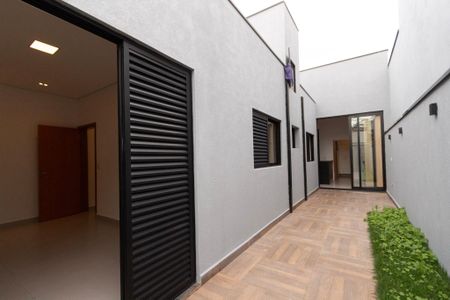 Casa de condomínio para alugar com 106m², 3 quartos e 2 vagas Casa de condomínio para alugar com 106m², 3 quartos e 2 vagasQuintal