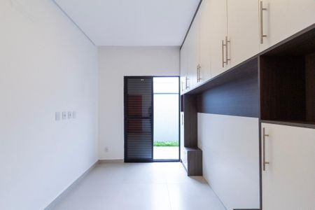 Casa de condomínio para alugar com 106m², 3 quartos e 2 vagas Casa de condomínio para alugar com 106m², 3 quartos e 2 vagasSuíte