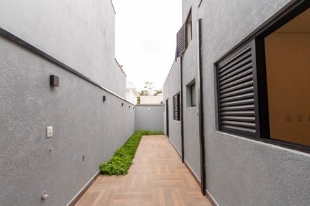 Casa de condomínio para alugar com 106m², 3 quartos e 2 vagas Casa de condomínio para alugar com 106m², 3 quartos e 2 vagasQuintal