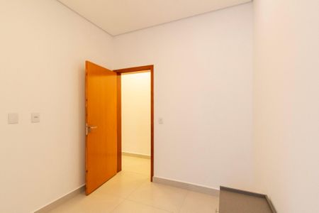 Casa de condomínio para alugar com 106m², 3 quartos e 2 vagas Casa de condomínio para alugar com 106m², 3 quartos e 2 vagasQuarto 1