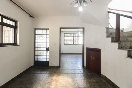 Sala  de casa para alugar com 3 quartos, 240m² em Parque São Jorge, São Paulo