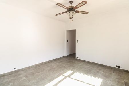 Casa para alugar com 240m², 3 quartos e 3 vagas Casa para alugar com 240m², 3 quartos e 3 vagasCasa 2 - Sala