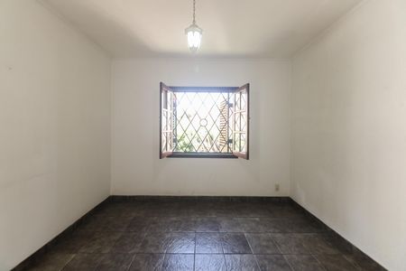Casa para alugar com 240m², 3 quartos e 3 vagas Casa para alugar com 240m², 3 quartos e 3 vagasQuarto 1