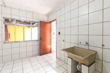 Casa para alugar com 240m², 3 quartos e 3 vagas Casa para alugar com 240m², 3 quartos e 3 vagasÁrea de Serviço