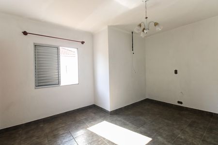 Casa para alugar com 240m², 3 quartos e 3 vagas Casa para alugar com 240m², 3 quartos e 3 vagasCasa 2 - Quarto