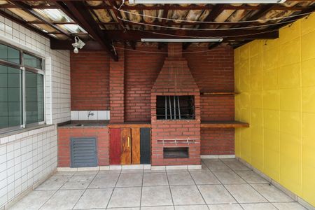 Casa para alugar com 240m², 3 quartos e 3 vagas Casa para alugar com 240m², 3 quartos e 3 vagasQuintal e Churrasqueira