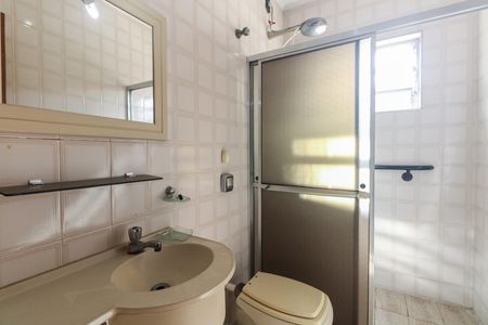 Casa para alugar com 240m², 3 quartos e 3 vagas Casa para alugar com 240m², 3 quartos e 3 vagasCasa 2 - Banheiro