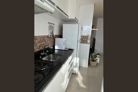 Apartamento à venda com 122m², 2 quartos e 2 vagas Apartamento à venda com 122m², 2 quartos e 2 vagasCozinha