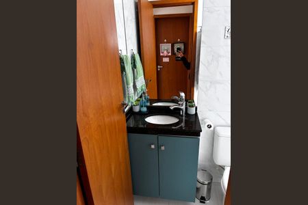 Apartamento à venda com 122m², 2 quartos e 2 vagas Apartamento à venda com 122m², 2 quartos e 2 vagasBanheiro