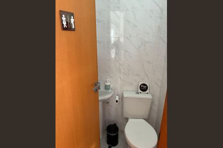 Apartamento à venda com 122m², 2 quartos e 2 vagas Apartamento à venda com 122m², 2 quartos e 2 vagasBanheiro