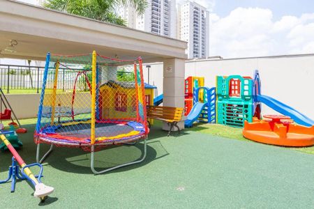 Apartamento para alugar com 148m², 3 quartos e 2 vagas Apartamento para alugar com 148m², 3 quartos e 2 vagasPlayground