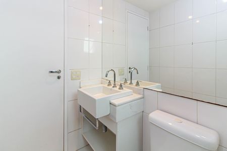 Apartamento para alugar com 148m², 3 quartos e 2 vagas Apartamento para alugar com 148m², 3 quartos e 2 vagasBanheiro da Suíte 3