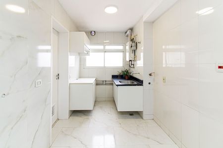 Apartamento para alugar com 148m², 3 quartos e 2 vagas Apartamento para alugar com 148m², 3 quartos e 2 vagasÁrea de Serviço